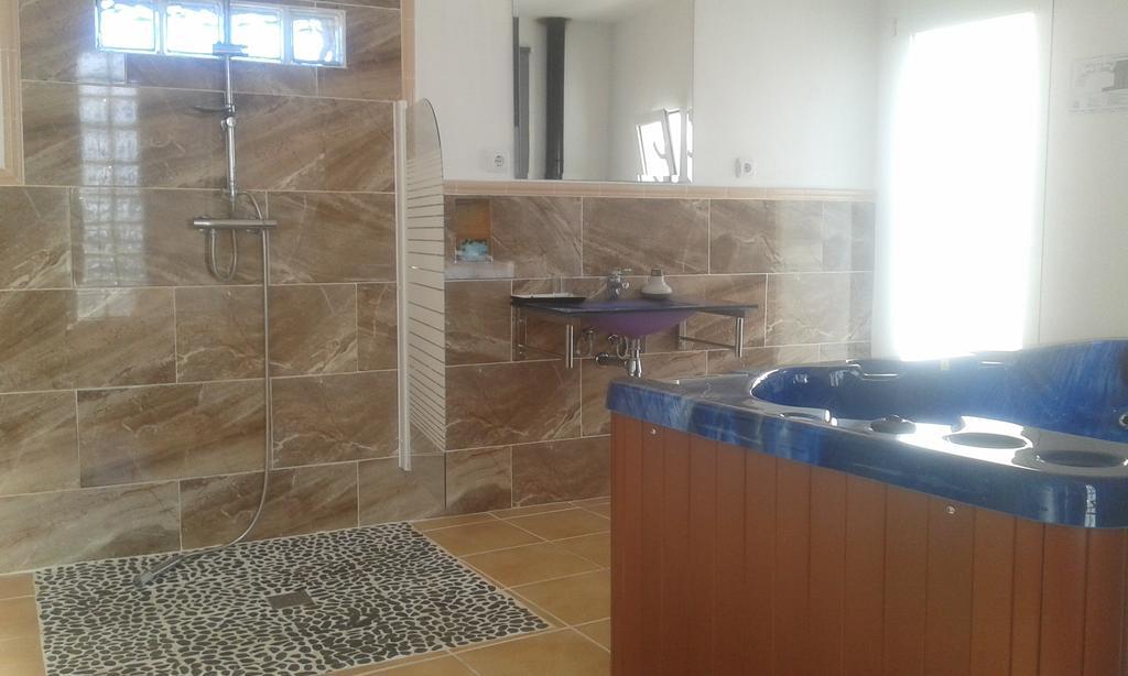 Pension Isla - Couples Only Casas de Cuadra المظهر الخارجي الصورة